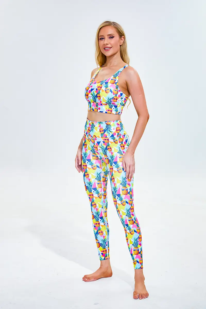 Ladies Crop Top and Scrunch Full Length Leggings3