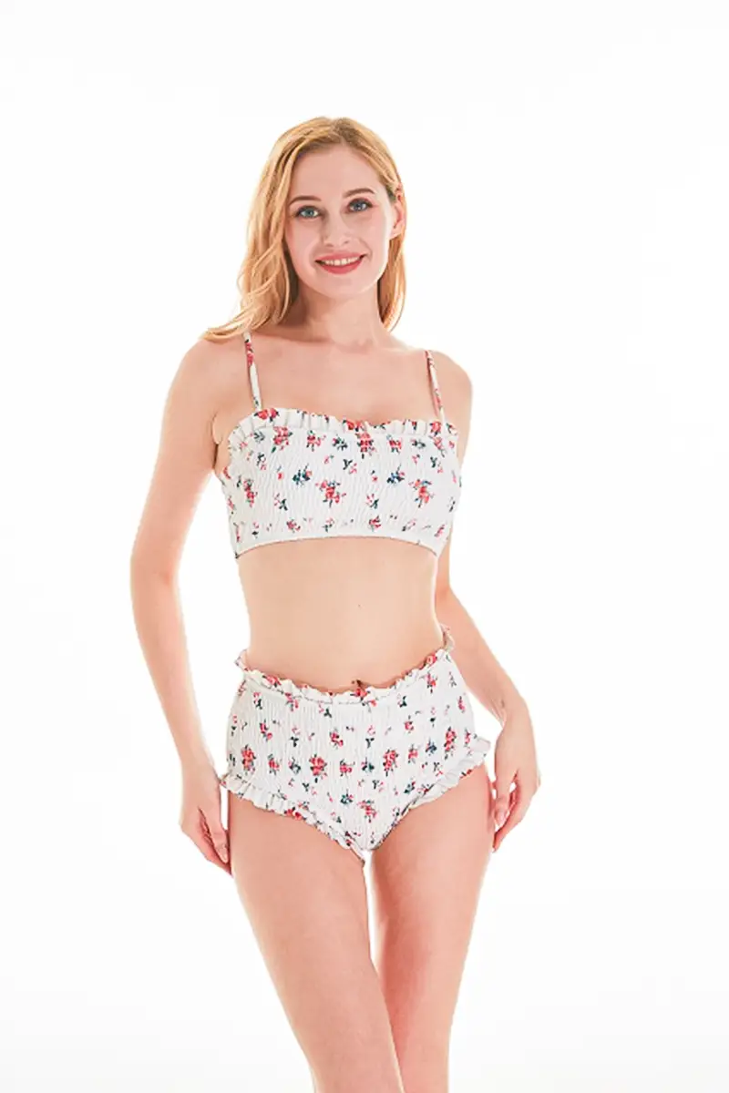 Ladies Underwired Smocking Bikinis1