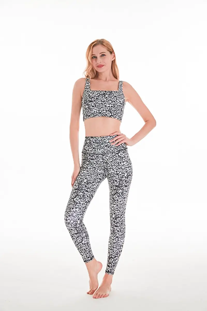 Sports Bra and Matching Leggings2